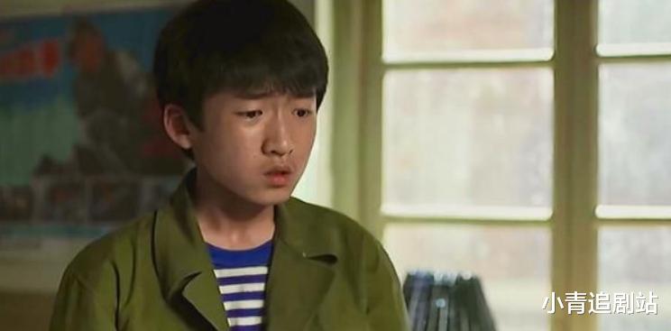 《小巷人家》他长得不帅没有流量,却硬生生把配角“演”成了主演