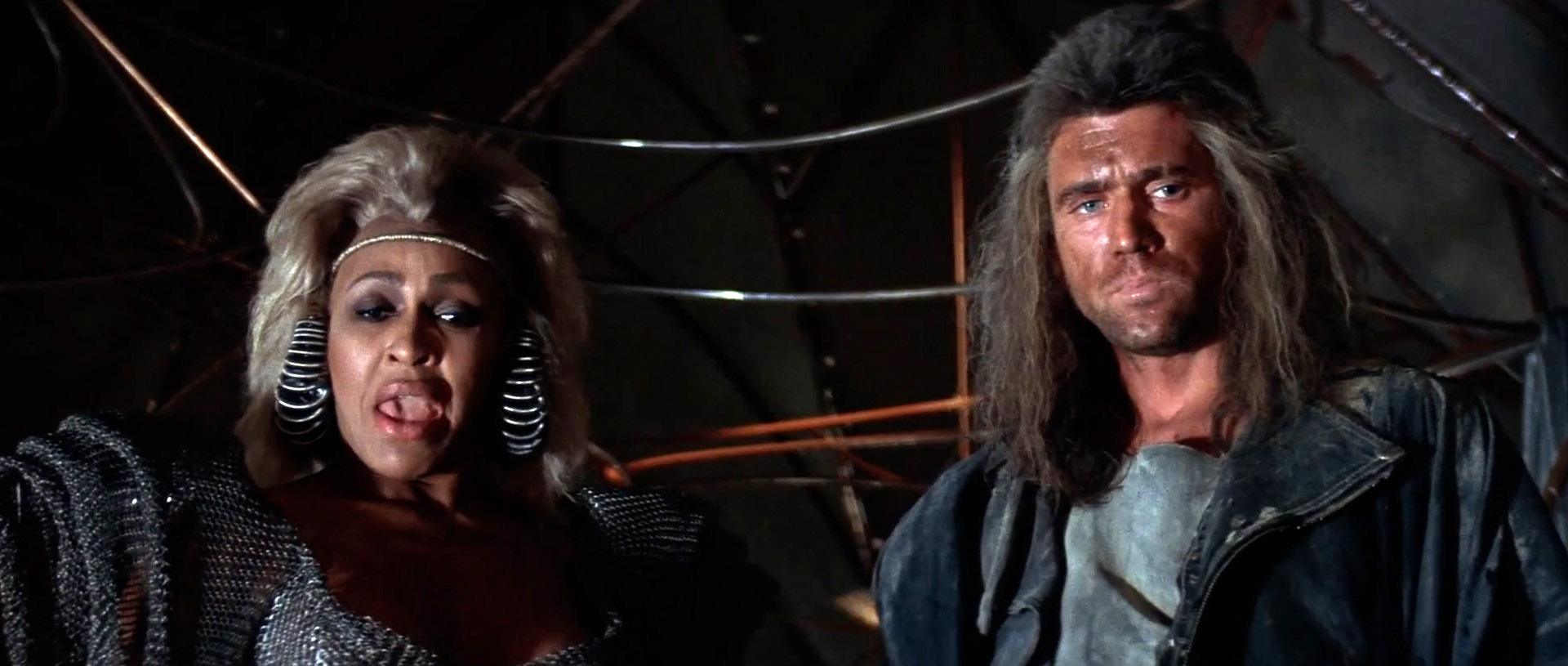 看完这篇文章，就可以去看《疯狂的麦克斯：狂暴女神》了！