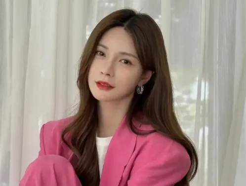 沈梦辰|不是吧！她又整上容了？