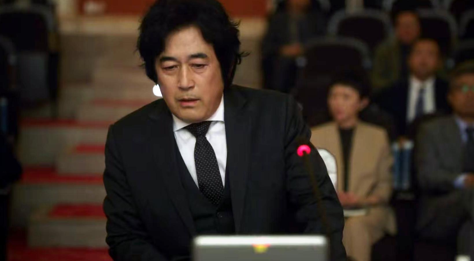 把所有人都骗了!《前途无量》最聪明的人:不是陈行远,不是邱老