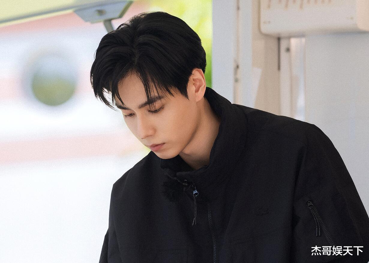 《中餐厅8》揽客环节回归,但节目也因此再次被推上了风口浪尖