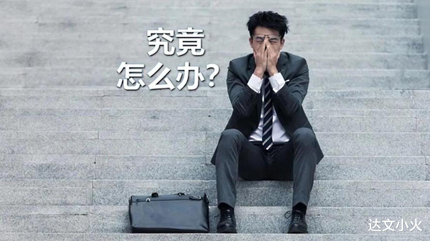 新人带囍字旅行结婚不办酒席，00后继整顿职场后又整顿传统婚礼？