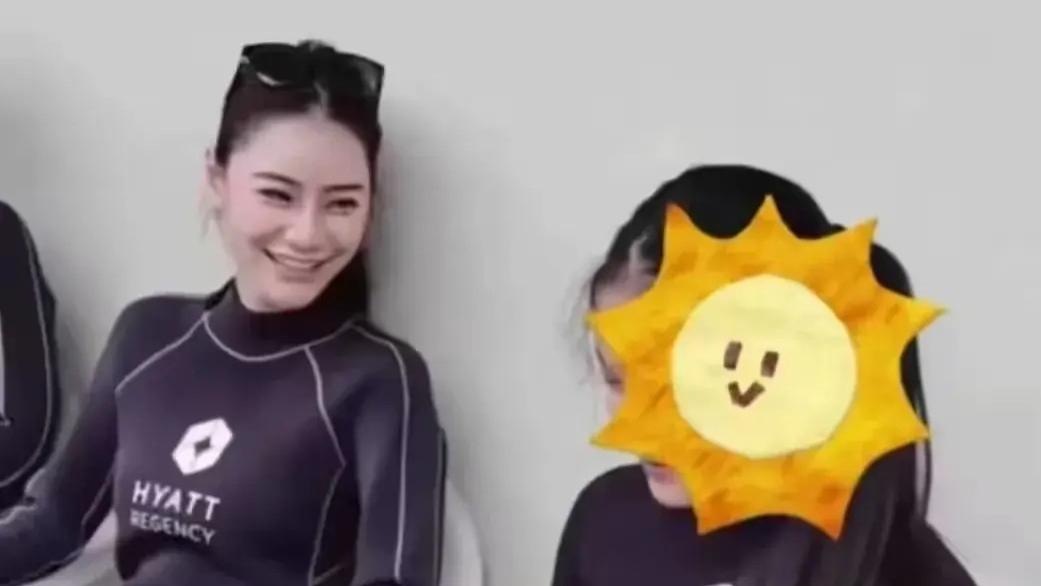 刚刚汪小菲直播澄清马筱梅没要房子，矛头指向大S！评论区坏了