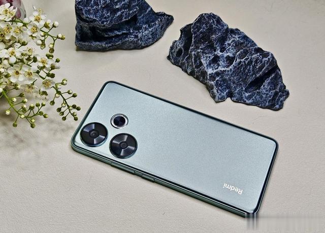 雷军“赢了”,三代骁龙8s+1.5K直屏+90W秒充,实惠价1599元!