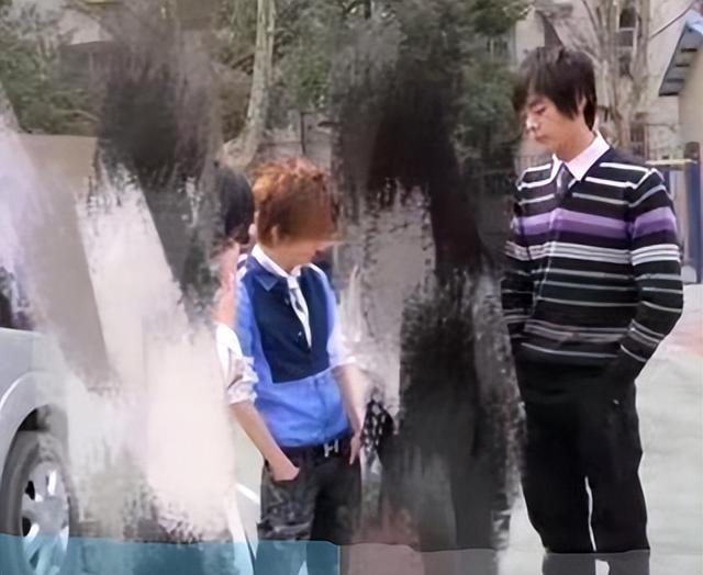 为前途,李枫隐忍郭敬明职场骚扰七年,陈学冬知后小号发文:无助