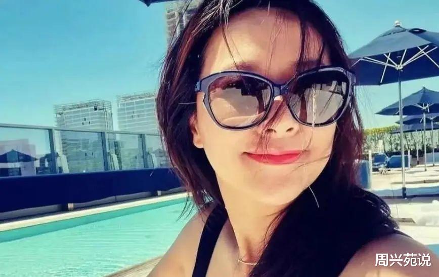 徐静蕾移居美国,生活悠闲吃成胖美人,一派岁月静好