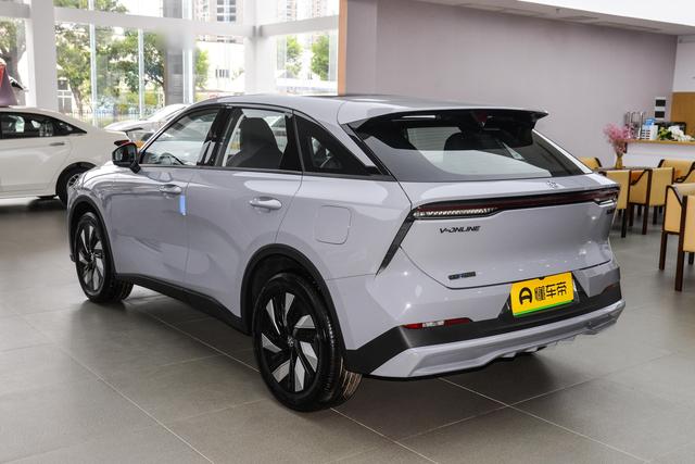 油耗低至4.3L,比宋Pro DM-i还省油,这车真香!