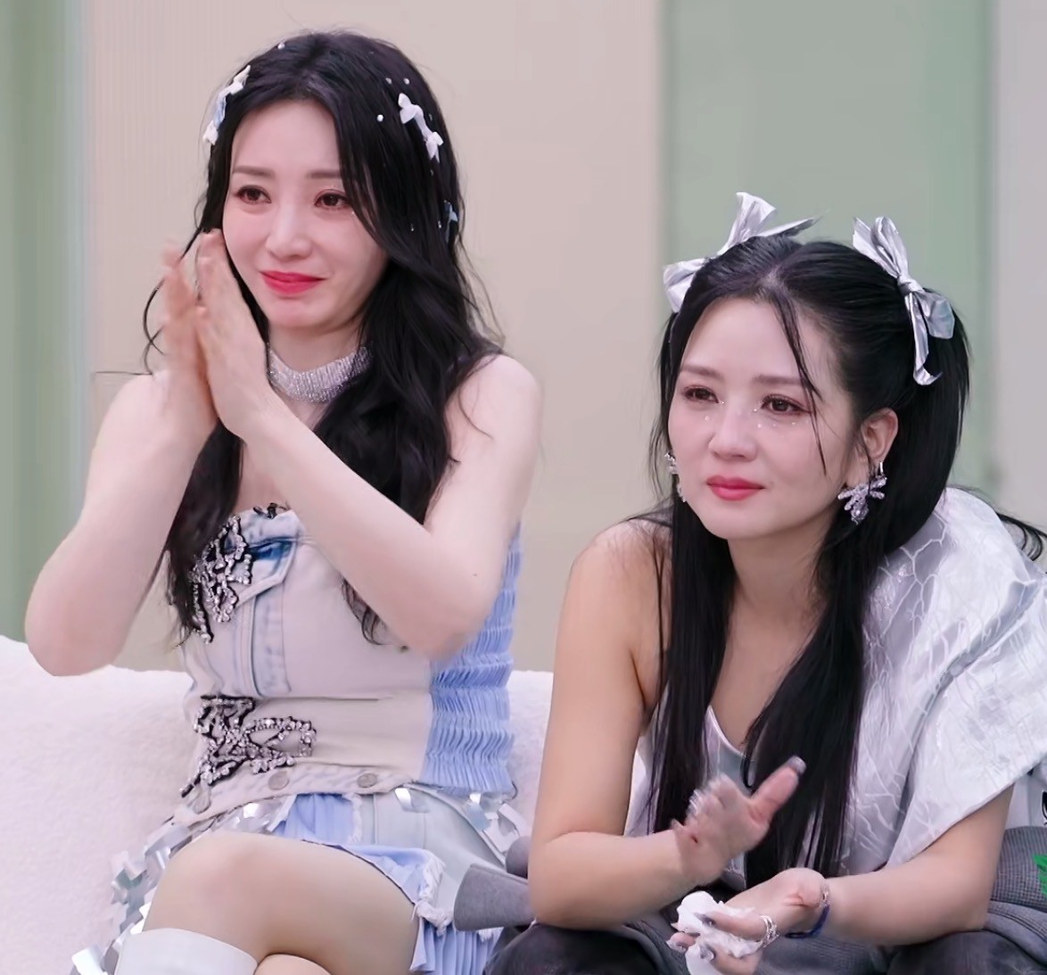 不忍了？何洁罕见发飙！对着尚雯婕黑脸，萨顶顶朱丹都拦不住