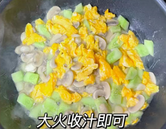 春季，这菜记得多吃，6分钟就出锅，解油腻，拿大鱼大肉都不换