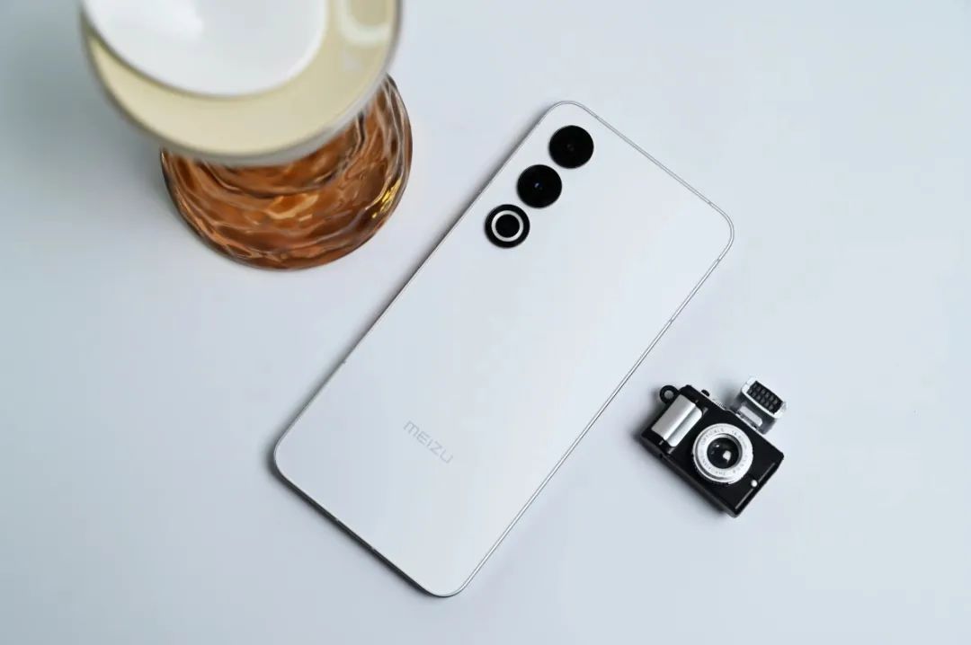 手机销量排行榜,小米14第一,华为Mate60仅排第二,最后一名并不冤!