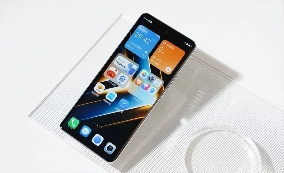 开卖两小时夺得销量冠军,16GB+1TB+5800mAh,如今双十一再创新低