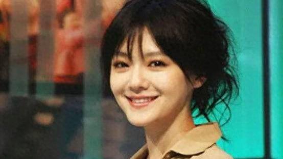 大S的告别，一个没有告别式的告别，骨灰就放在家里