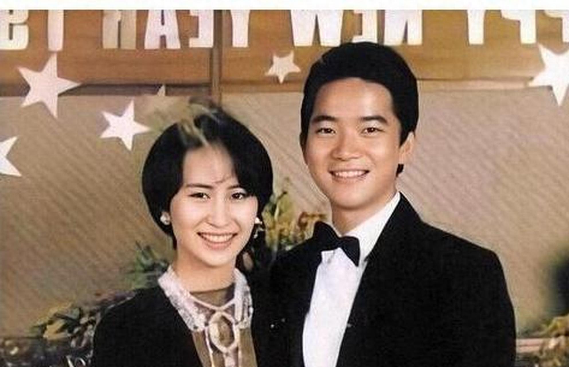 有种爱情叫陈百强与何超琼，你含泪送我出嫁，我不顾世俗为你扶灵