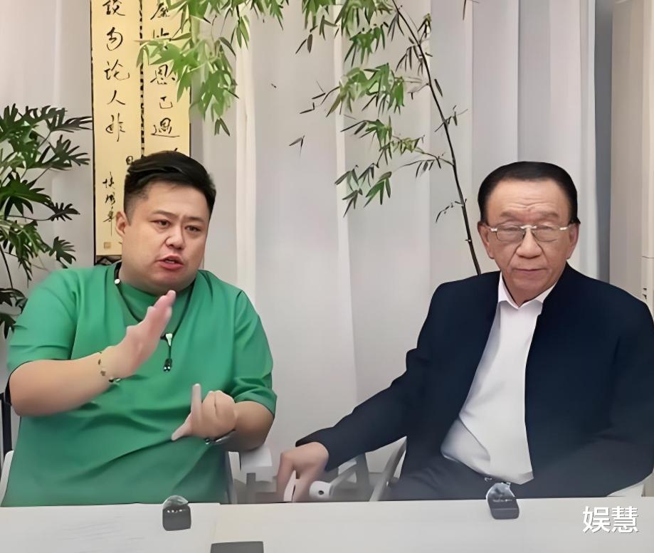 侯耀华来到天津海河边暗讽杨议:想不明白为何经常有人在这哭