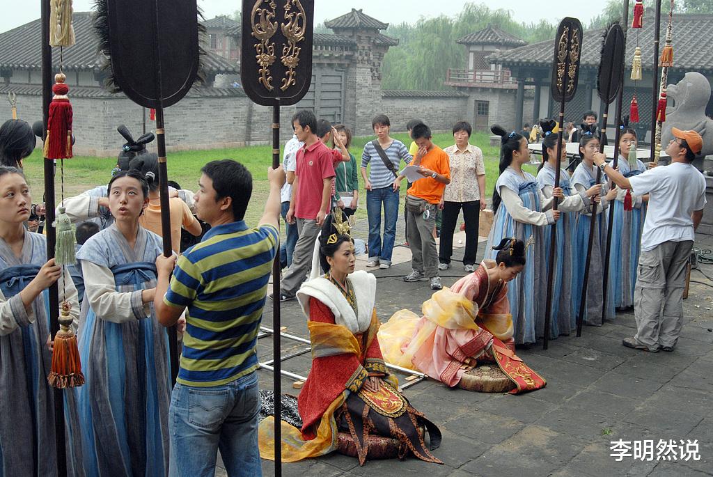 男演员被绿事实,天后迷信洗礼,格格和流量小生分手,影后想混国际圈?