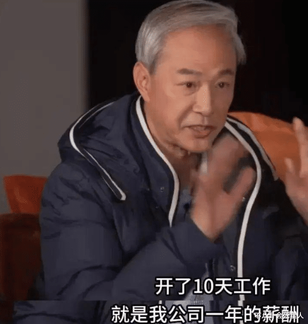 60岁港星宣布息影,内地直播一场赚百万,难怪过气港星爱来内地