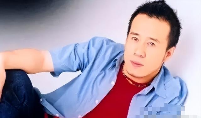 “善恶有报” 在杨坤身上应验:52 岁的他,为过往傲慢付出代价