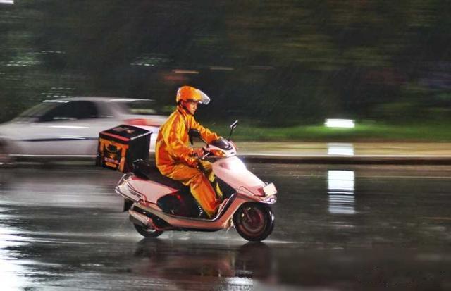 网友集体抵触央视“感动中国”:十人无一人动情!