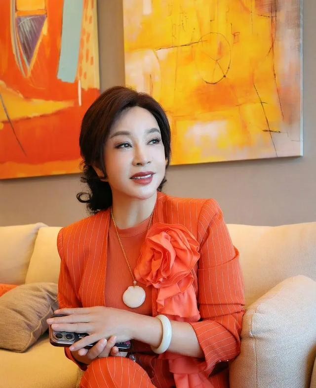 刘晓庆地下情风波：娱乐圈的又一震撼丑闻