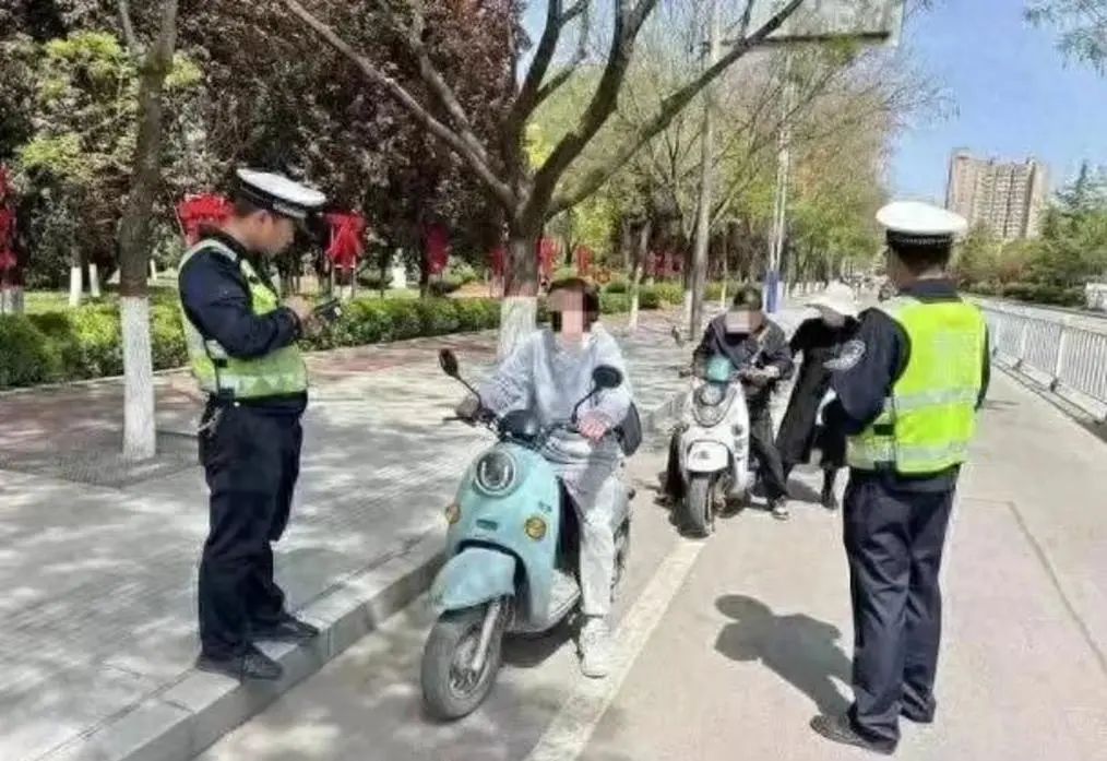 12月起，电动车上路不扣不罚！需要知道1明白4禁止！