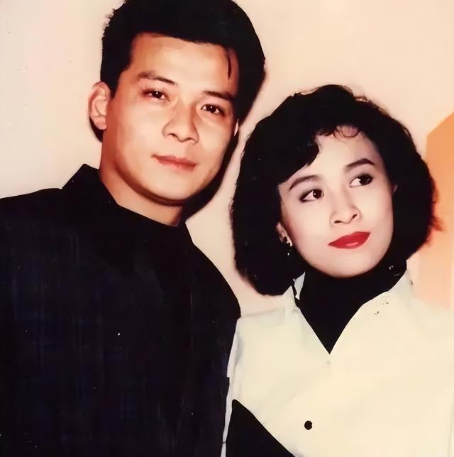 原来黄日华的妻子已去世四年!7年抗癌花费7500万,发誓终身不娶