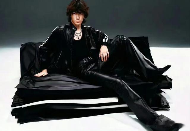 张亮|《爸爸去哪儿》十年前射出的箭正中眉心,16岁天天和张亮一模一样