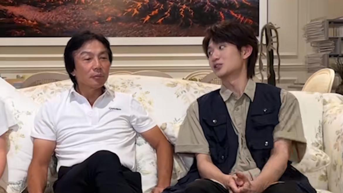 好利来二公子为罗红庆父亲节！亲自制黑天鹅蛋糕，小公主惊喜亮相