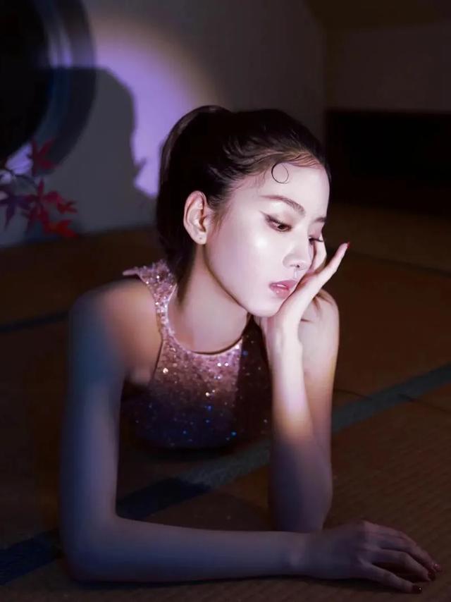 北影校花何子怡