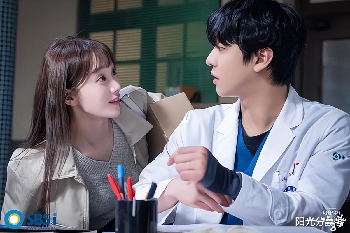 8部必看的韩剧推荐!《星你》百看不厌,《金师傅》笑泪交织