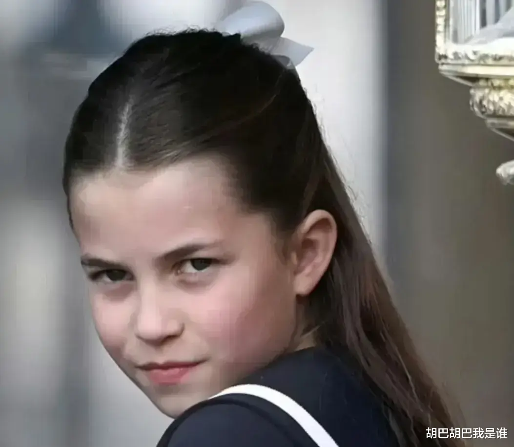 凯特和威廉成陌路,两人再也回不去了,三个孩子的表情说明了一切