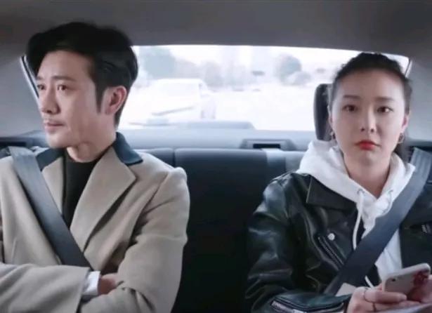 开播第一天,热度飙升,好评如潮!观众拍手叫好:“就该这么拍”