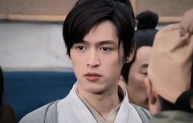 胡歌:放弃一年的工作照顾我的是袁弘,不知道为什么传成了薛佳凝