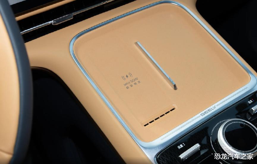 与宋PLUS DM同级，吉利银河新车型上市，搭载雷神EM超级电混技术