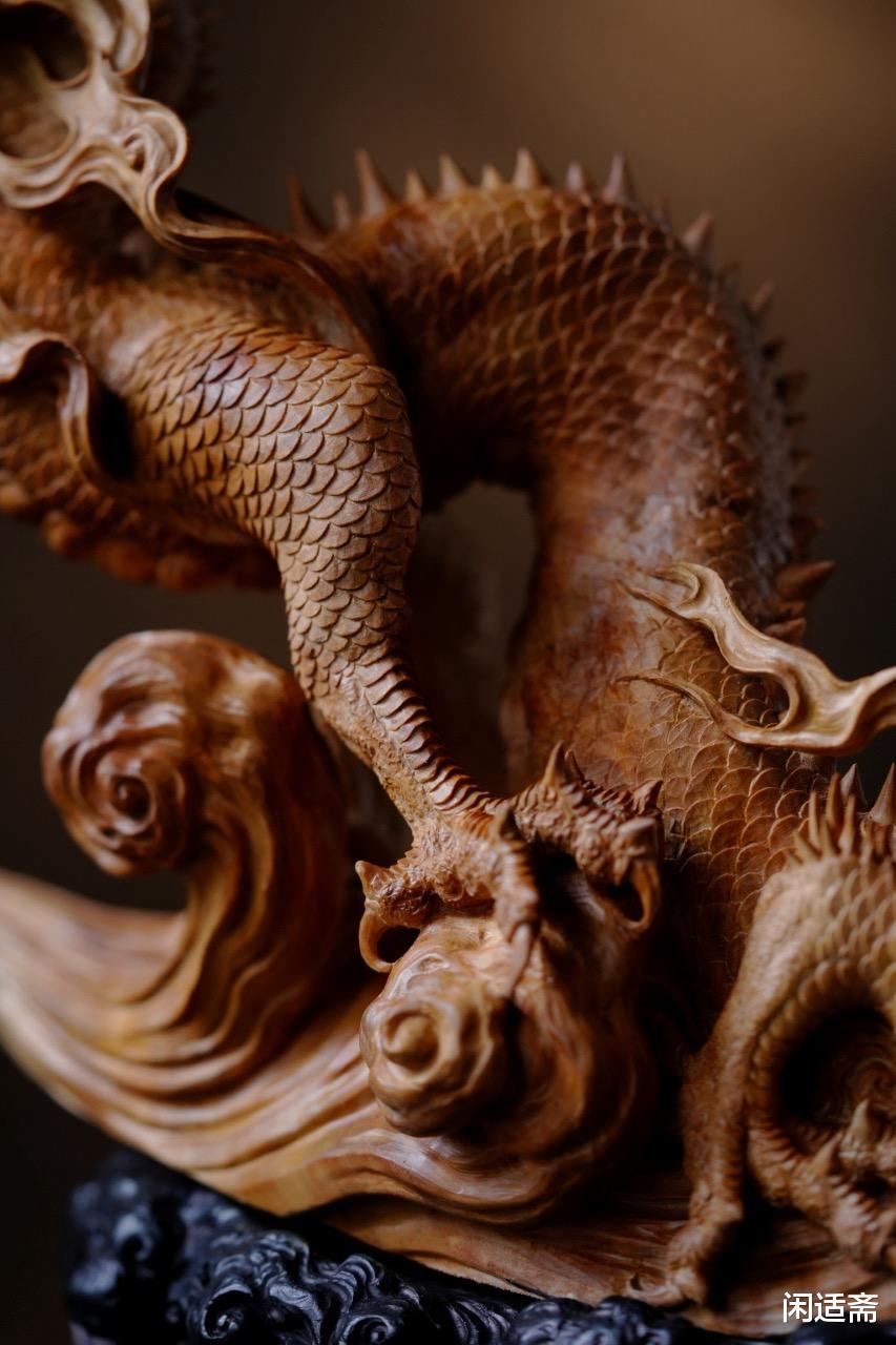 磅礴气势，四海兴龙，老山檀香木雕摆件