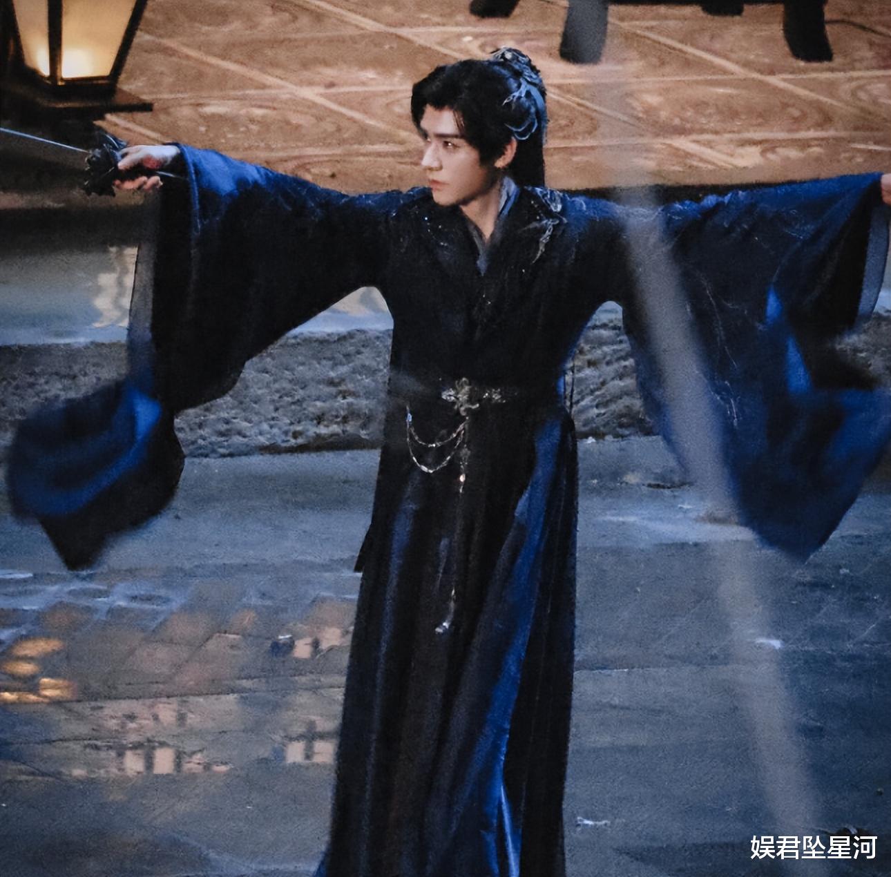 龚俊《暗河传》新造型酷飒,彭小苒紫纱魅惑,女主神似景甜和刘亦菲