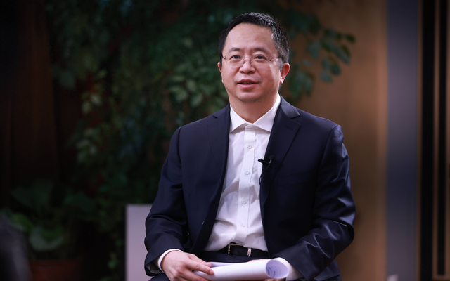 信任危机下的“破冰”行动：周鸿祎取消送车门槛，到底为了什么？