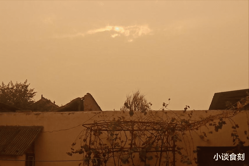 明日六月廿九，老人说：“热不热，就看六月廿九”，为啥？早知道