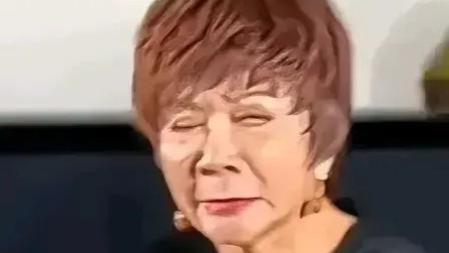 蔡明，翻车了！才62岁的她怎么就老成这样？优雅精致的老去太难了