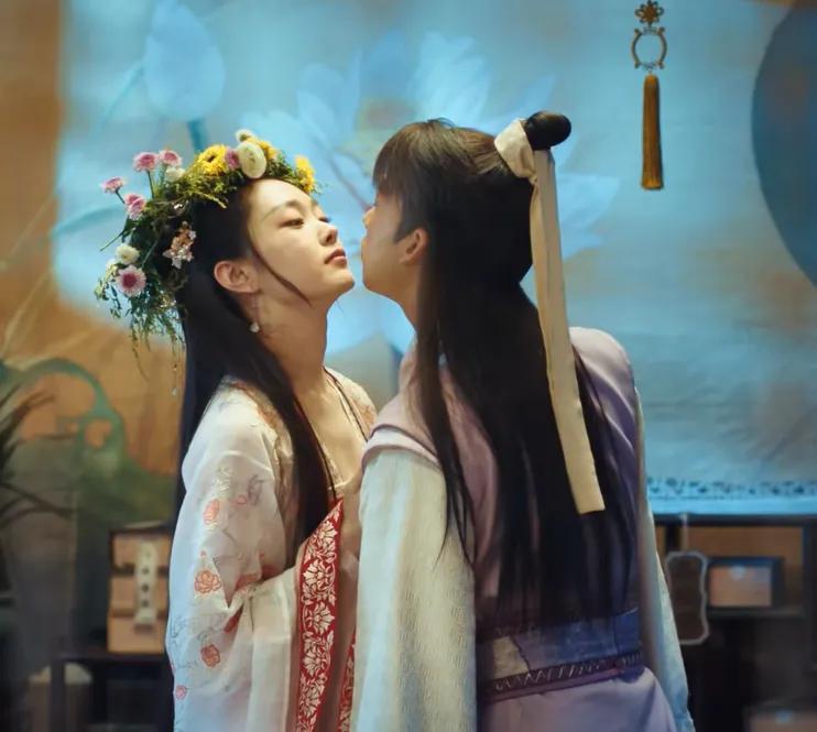 七年过后再看《栀子花开》的演员,个个都红了,何炅眼光是真好