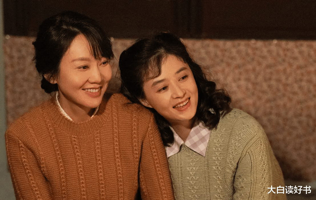 正午阳光新作《小巷人家》定档！蒋欣闫妮上演70年代闺蜜情深！