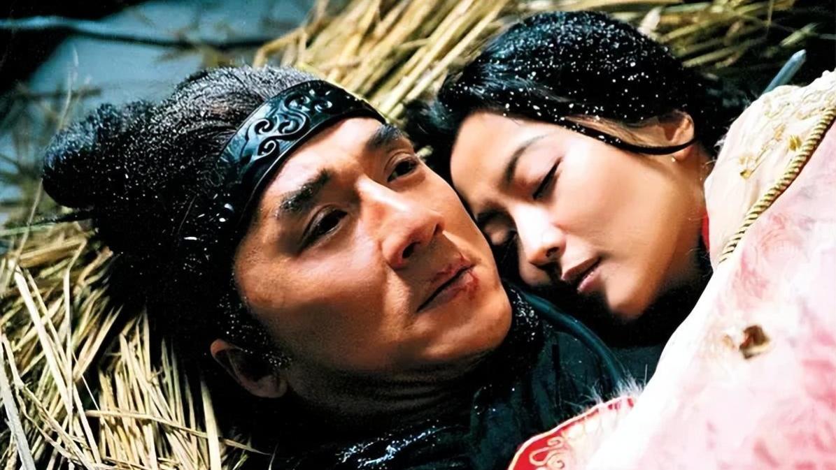 巨亏超3亿，收益都不够付成龙工资？4年前，陈思诚的预言，在成真