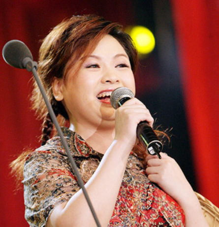 加拿大|歌手李琼:1999年登上春晚,凭借《山路十八弯》走红,现状如何?