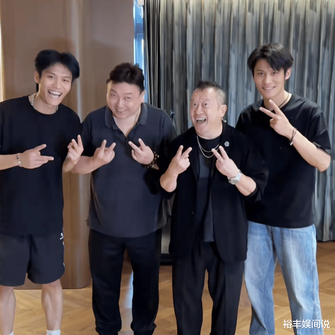 曾志伟被指太丢份!疑领导三只羊香港分公司,一天内连发两条动态