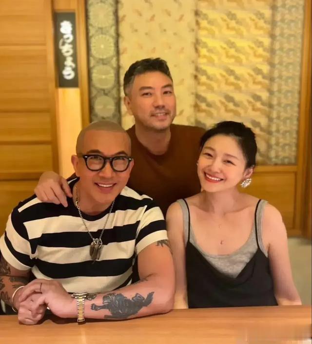 太炸裂！葛斯齐又爆料一段视频，2017年大S去韩国耐人寻味！