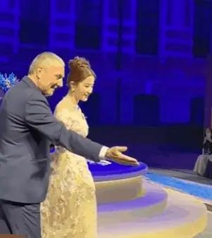 一个代言赚10亿？刘亦菲泼天的富贵让85花怎么追啊！