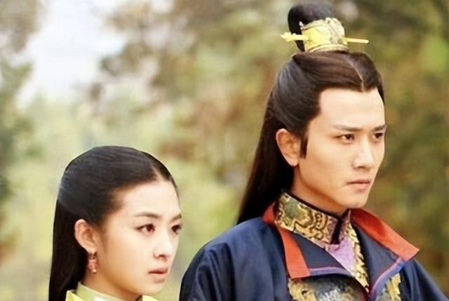 陈小纭彭冠英恋情传闻热议，网友：神仙眷侣“还是炒作大戏”