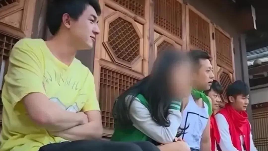 杨颖|杨颖试水复出被打脸！《奔跑吧》最新一期将其打码，事业再难回升