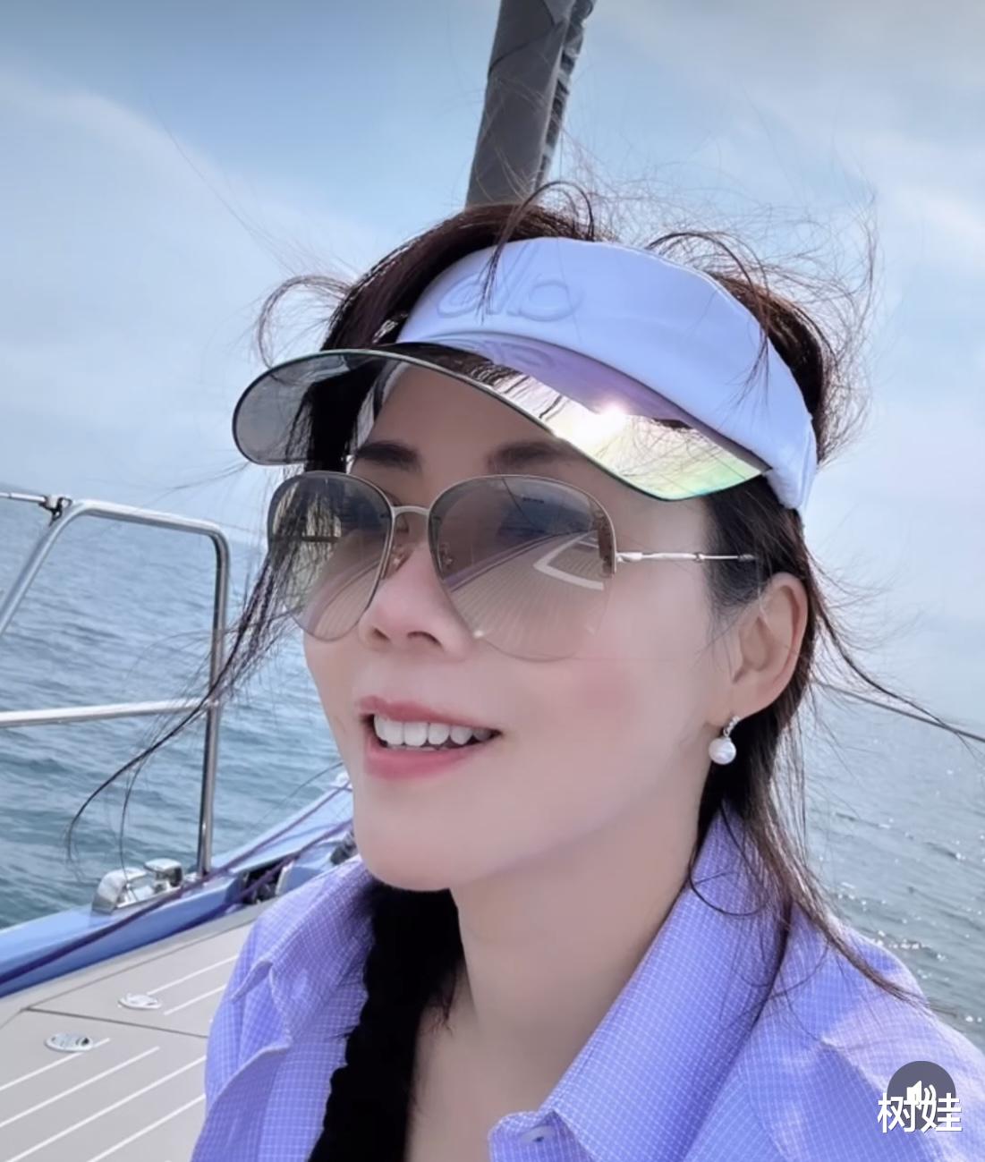 刘銮雄21岁女儿开舞蹈学校，占地面积744平方米，获父亲出资赞助