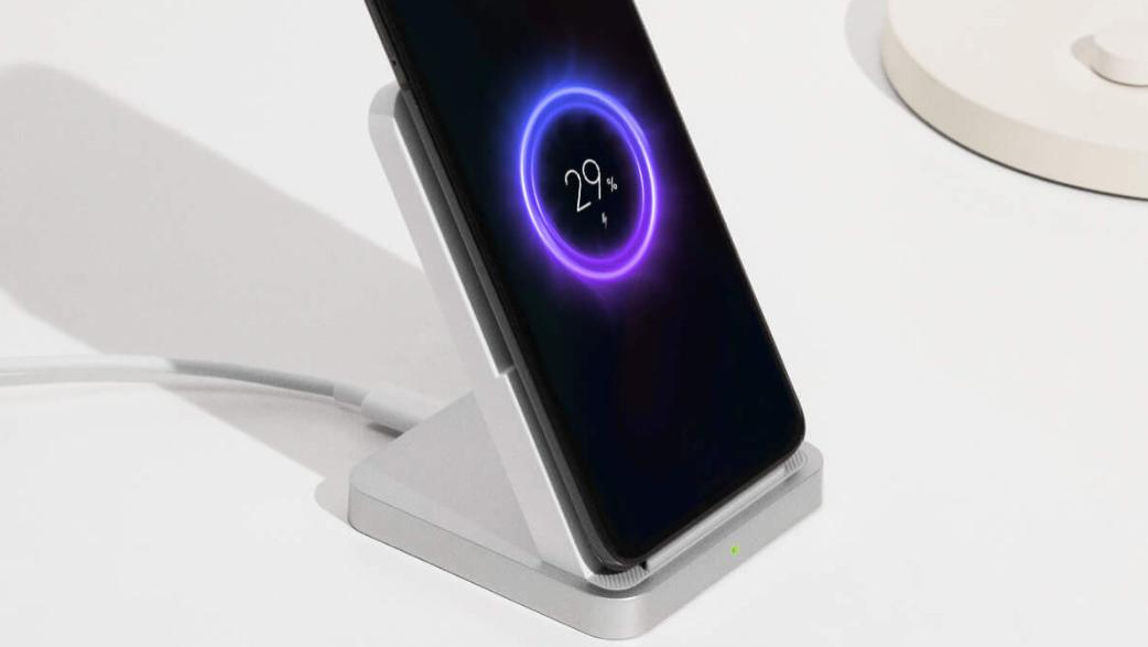 高端产品大众化？曝红米K80系列将搭载50W无线充电，价格小幅上涨