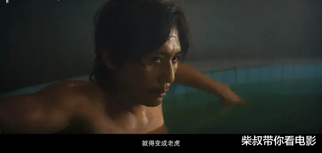 暴力砍杀、全员疯批，它竟然成了国庆最佳？